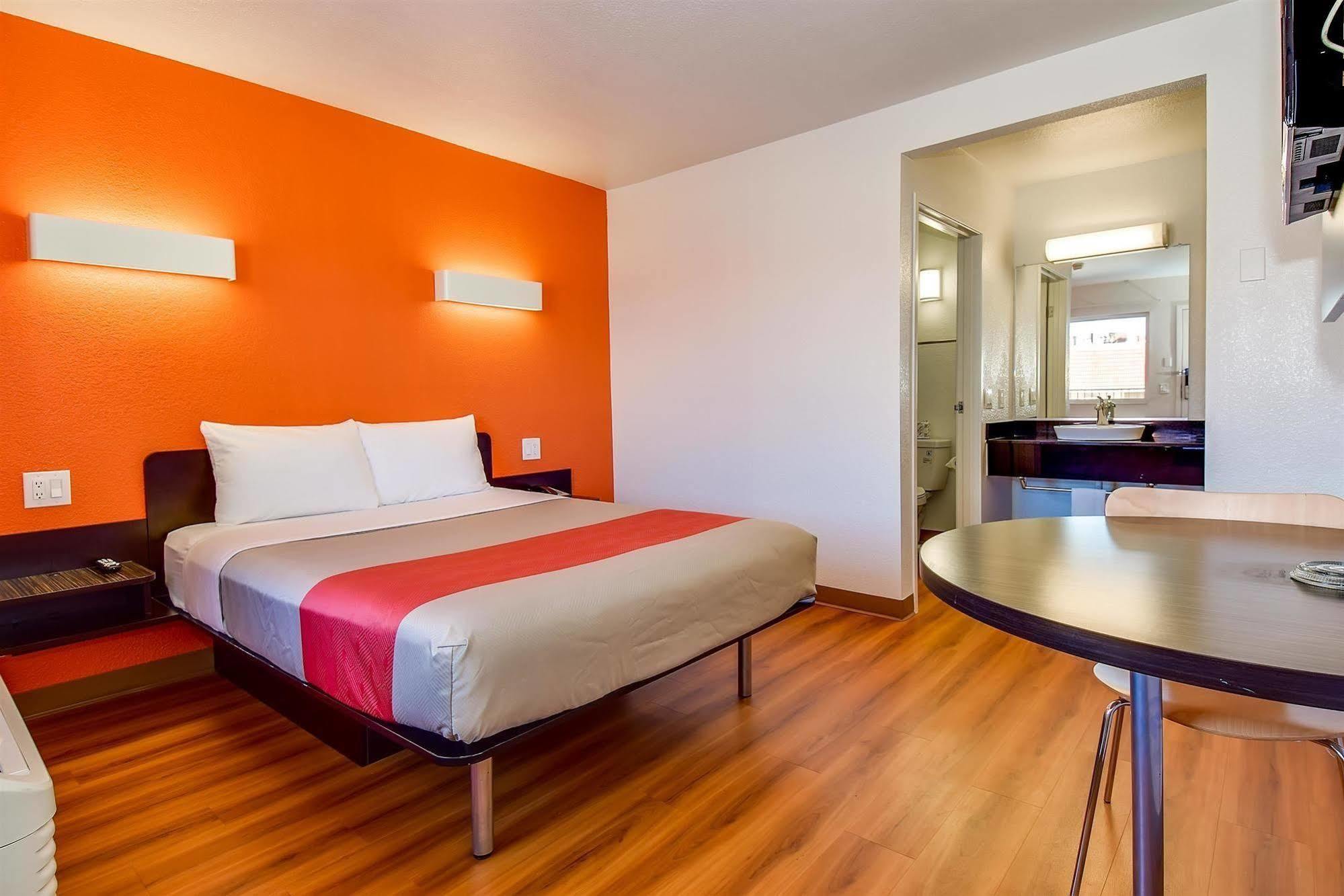 Motel 6-Riverside, Ca - South Esterno foto
